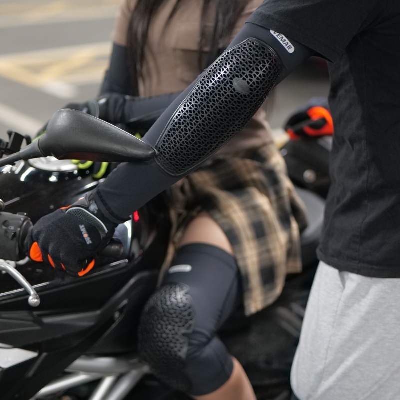 Oddychające letnie nakolanniki – Mountain Biking Knee And Elbow Pads recenzja i cena